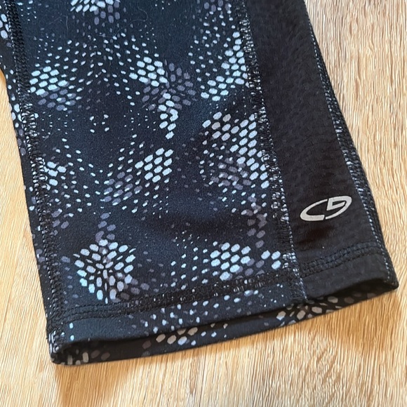 Champion Duo Dry Womens Capri Leggings Turquoise Black Stretch Workout Small - Picture 2 of 6